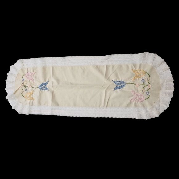 VTG Linen Table Runner Chunky Cross Stitch Tulips Doilies Repurpose For Crafts - Picture 13 of 16